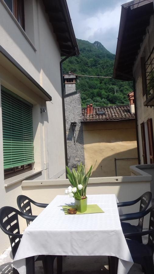 Ferienwohnung Casa Madali' - Nel Borgo Marone Exterior foto